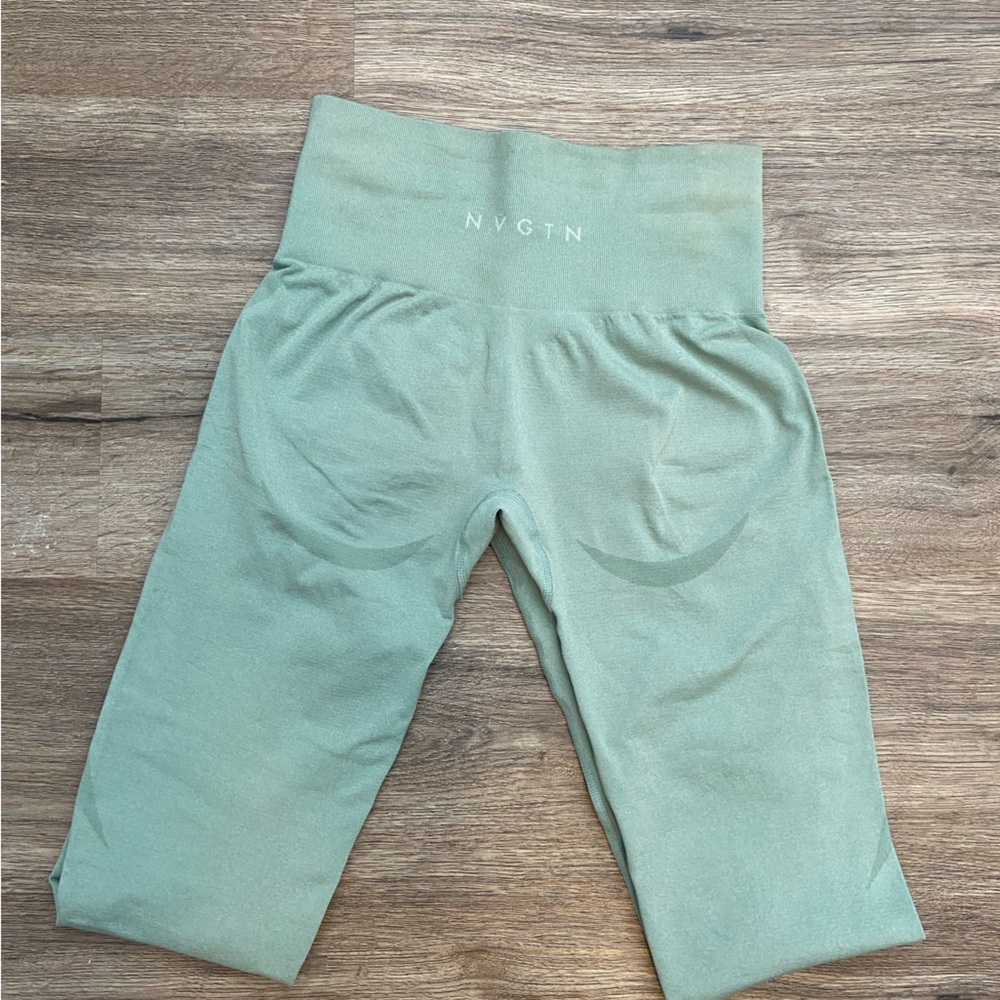 NVGTN Contour Leggings